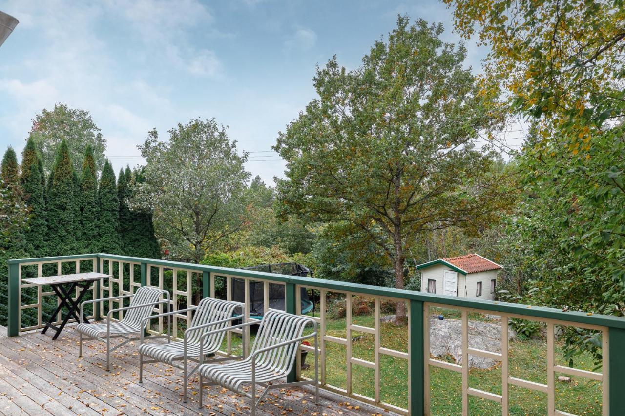 Fantastic 4 Bedroom Home In Bromma With Everything Stockholm Exteriör bild