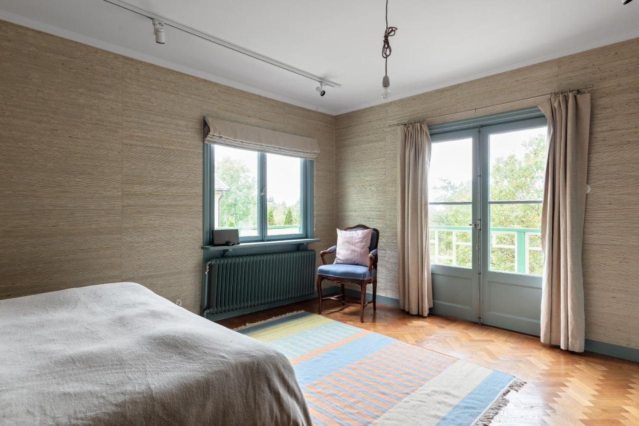 Fantastic 4 Bedroom Home In Bromma With Everything Stockholm Exteriör bild